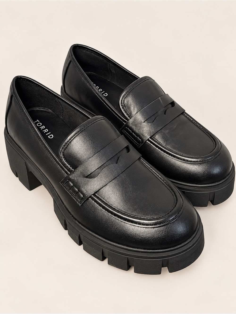 Torrid Lug Sole Penny Loafers 11 WW Black Chunky Wide Width Slip On